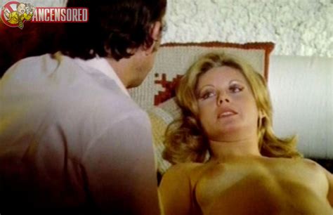 Naked Vera Fischer in As Delícias da Vida