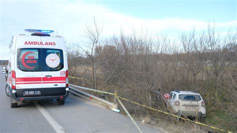 Kırklareli nde hafif ticari aracın çarptığı 2 kişi hayatını kaybetti