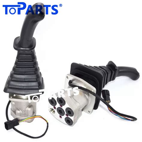 Doosan 410113 00022a 410113 00021a Hydraulic Joystick Valve