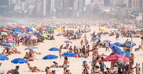 Praias voltam ficar lotadas no Rio e em São Paulo