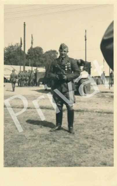 Foto Pk Wk Ii Portrait Soldat Wehrmacht Luftwaffe Staffelf Hrer Orden