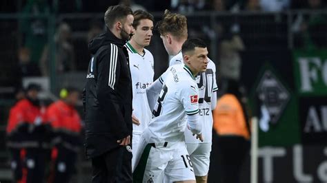 Stefan Lainer Gibt Bundesliga Comeback Sechs Monate Nach Krebs Diagnose