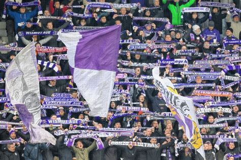 Aktive Fanszene Des Fc Erzgebirge Aue Beendet Stummen Protest