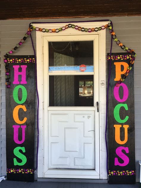 Hocus Pocus Door Decor Whoma