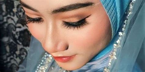 Jasa Rias Pengantin Profesional Hijab Modern Di Brebes Oleh Rose