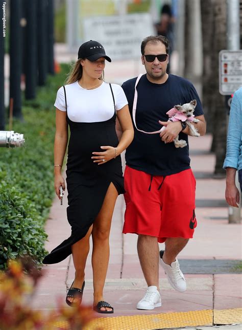 Samantha Hoopes Nude OnlyFans Leaks Fappening Page FappeningBook