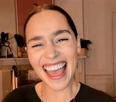 Emilia Clarke Emilia Clarke Emilia Clarke Hot Emelia Clarke