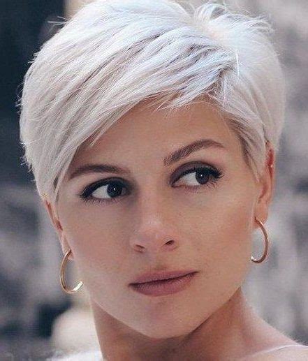 The Top 20 Beautiful Pixie Haircuts For 2021 Short Hair Models