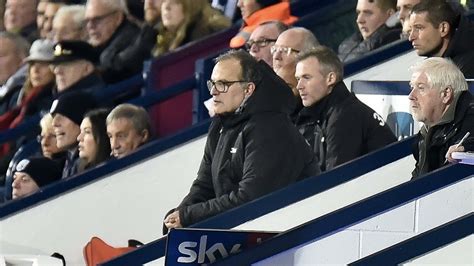 Otra memorable remontada del Leeds de Marcelo Bielsa para seguir líder