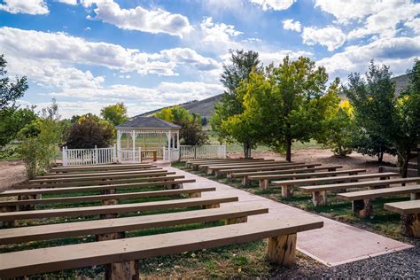 Colorado Wedding Venues with Mountain Views - Loveland Wedding Site