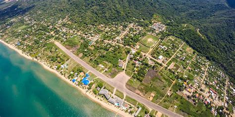 honduras debe tener  turismo mas diversificado