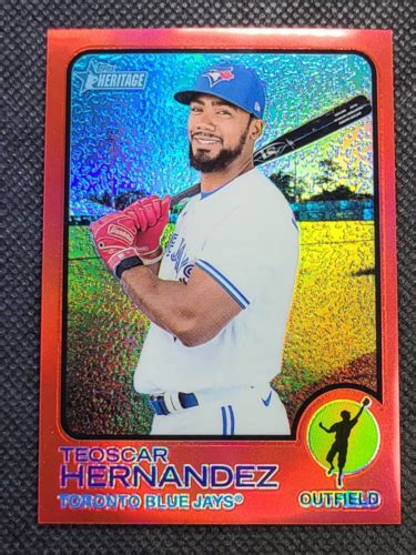 2022 Heritage Red Parallel Teoscar Hernandez 357 Toronto Blue Jays D