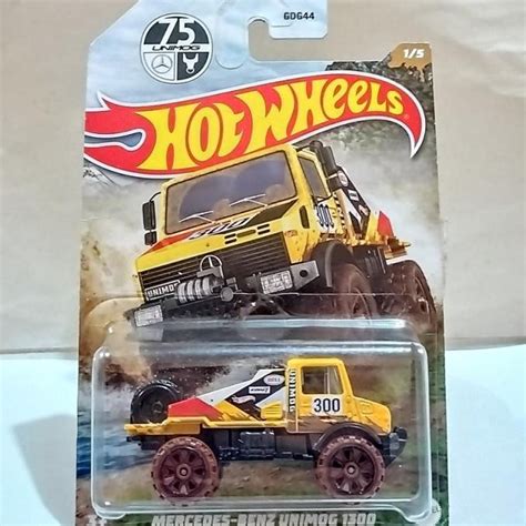 Hot Wheels Hotwheels HW MERCEDES BENZ UNIMOG Mud Runners Yellow Shopee Malaysia