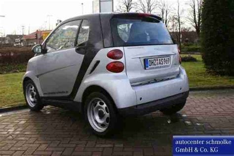 Smart FORTWO COUPé MICRO HYBRID Pure Pano Dach Grosse Menge von