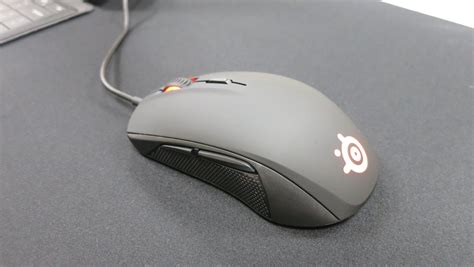 The SteelSeries Rival 100 is a great gaming mouse that you can actually ...