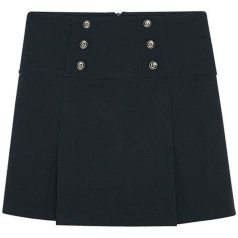 Engaging Classroom Scene: Teacher Wearing a Stylish Mini Skirt! - Hunter Games Magazine