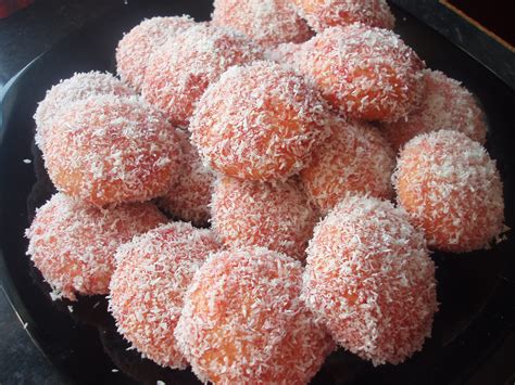 Boules Fondantes La Noix De Coco Ines Au Fourneau