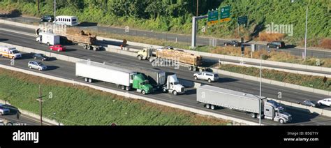 A section of U S Interstate 5 just south of Portland Oregon Stock Photo ...