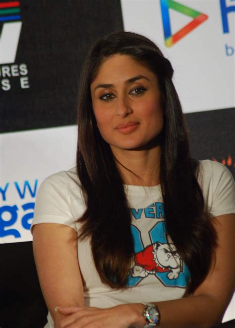 Naked Kareena Kapoor Khan Added 07 19 2016 By Makhan