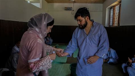 Kashmir S Mental Health Clinics Show Invisible Scars Of Decades Of