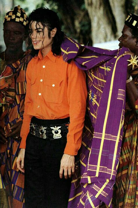 Michael Jackson, Ivory Coast, 1992 | Michael jackson smile, Michael ...