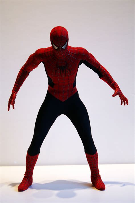 Tales To Astonish Review Hot Toys Spider Man