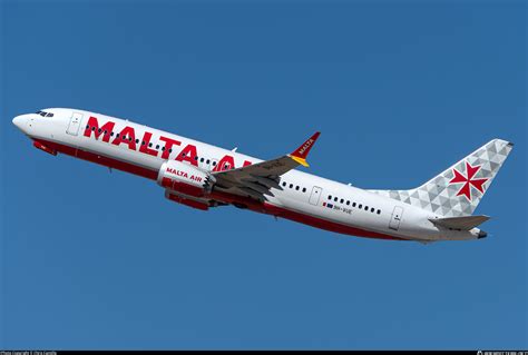 H Vue Malta Air Boeing Max Photo By Chris Camille Id