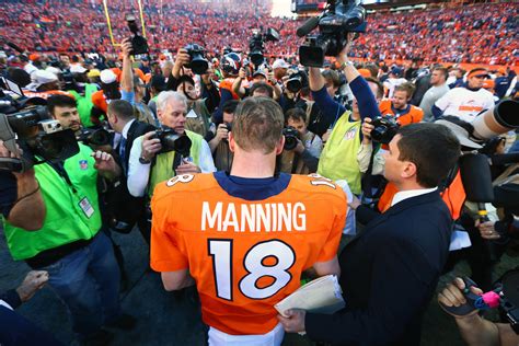 Peyton Manning wins 2013 NFL MVP award | 13wmaz.com