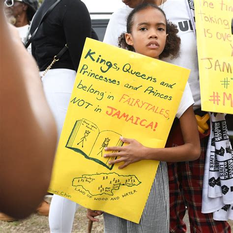 Nude Academy On Twitter Rt Ajplus King Charles Iii Is Now Head Of State In Countries