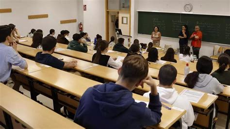 ABAU 2024 Galicia Así ha sido el examen de Historia en la