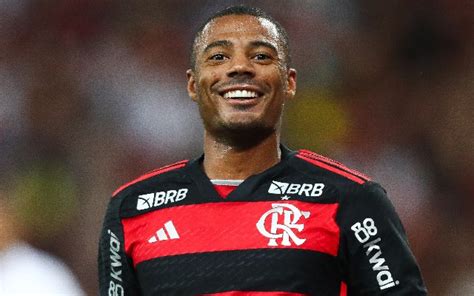 De La Cruz Brilha Em Vitória Do Flamengo Sobre O São Paulo