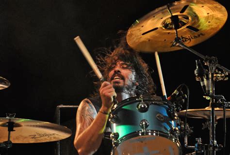 The Legendary Drumming of Dave Grohl