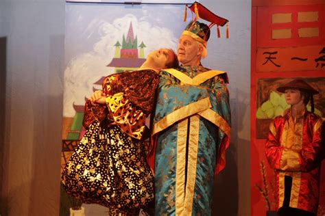 Aladdin 2010 Faringdon Dramatic Society Fds