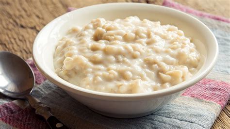 What Is Oatmeal Benefits Risks Recipes More Everyday Health