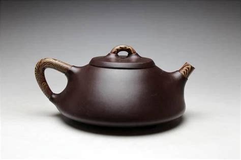 Shi Piao Hu Chinese Gongfu Teapot Yixing Pottery Handmade Zisha Teapot