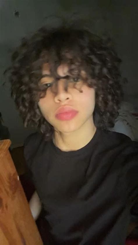 Insta Ethangarciaa In Short Curly Haircuts Long Hair Styles