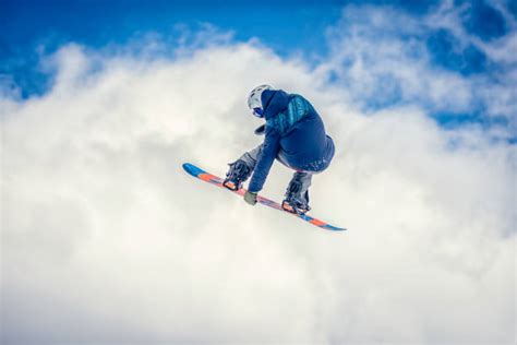 Best Big Air Snowboarding Stock Photos, Pictures & Royalty-Free Images ...