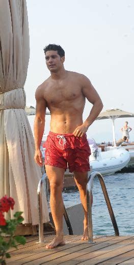 Çağatay Ulusoy Goes For A Dip Oh yes I am