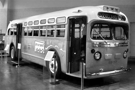 Rosa Parks honored with reserved bus seat tribute | Milwaukee Independent