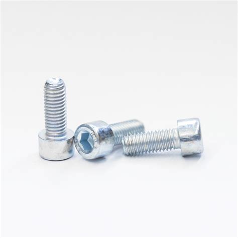 DIN 912 | M3 bis M36 – Pleiger Industrietechnik GmbH & Co KG