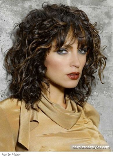 Peerless Shoulder Length Curly Hair With Bangs