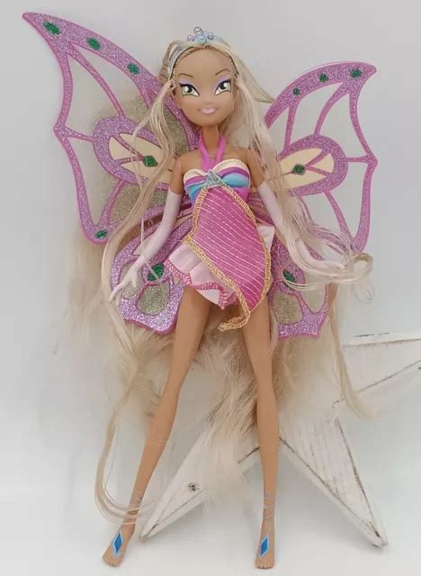 POUPÉE FLORA WINX Club Super Fate Enchantix Giochi Preziosi Doll EUR