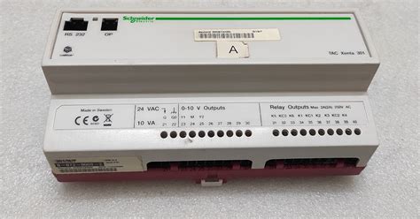 SCHNEIDER ELECTRIC TAC XENTA 301/N/P PROGRAMMABLE CONTROLLER 0-073-0009-2
