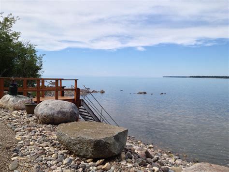 Hillside Beach Mb Lake Cottage Waterfront Manitoba Canada