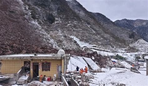 8 Orang Tewas Dan 47 Lainnya Masih Terkubur Tanah Longsor Di China