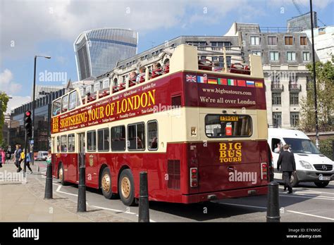 Open Top sightseeing tour bus, London, England, UK Stock Photo, Royalty ...