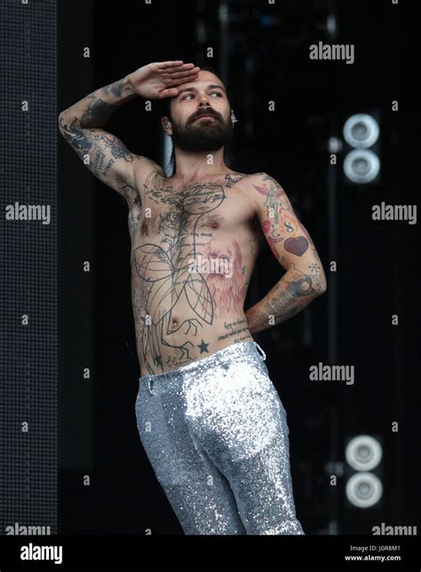 Simon Neil From Biffy Clyro Performs On The Main Stage At The TRNSMT