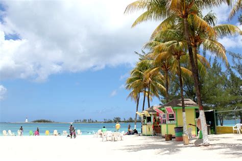 Junkanoo Beach 4718 Huts At Junkanoo Beach Nassau Paradise Flickr