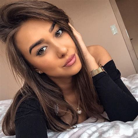 9 Hot Sexy Nikola Lach Bikini Pics