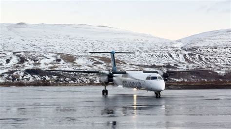 Flying Icelandair Domestic From Reykjavik To Akureyri On A And A